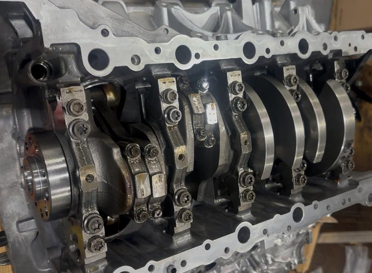 Range Rover supply and fit engines